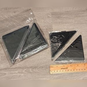 🌼5 For $30🌼Reusable corner carpet grips